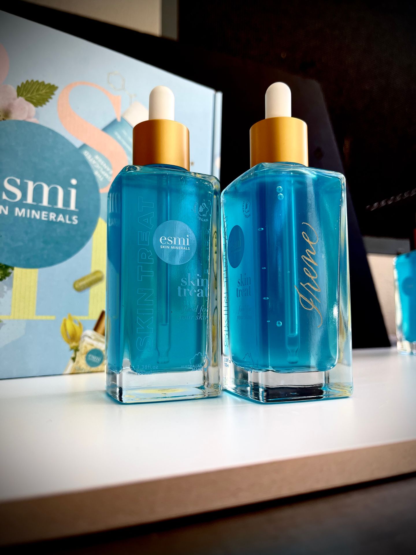 Esmi bottle engraving