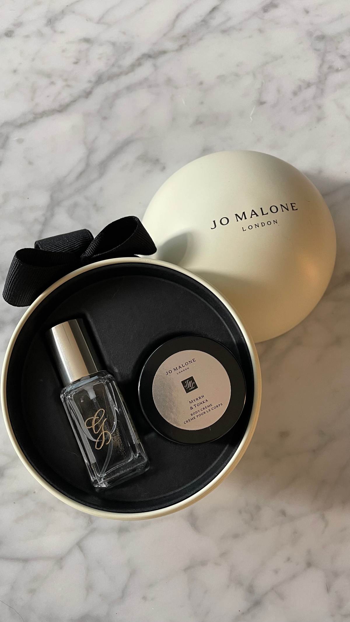 Perfume Engraving calligraphy