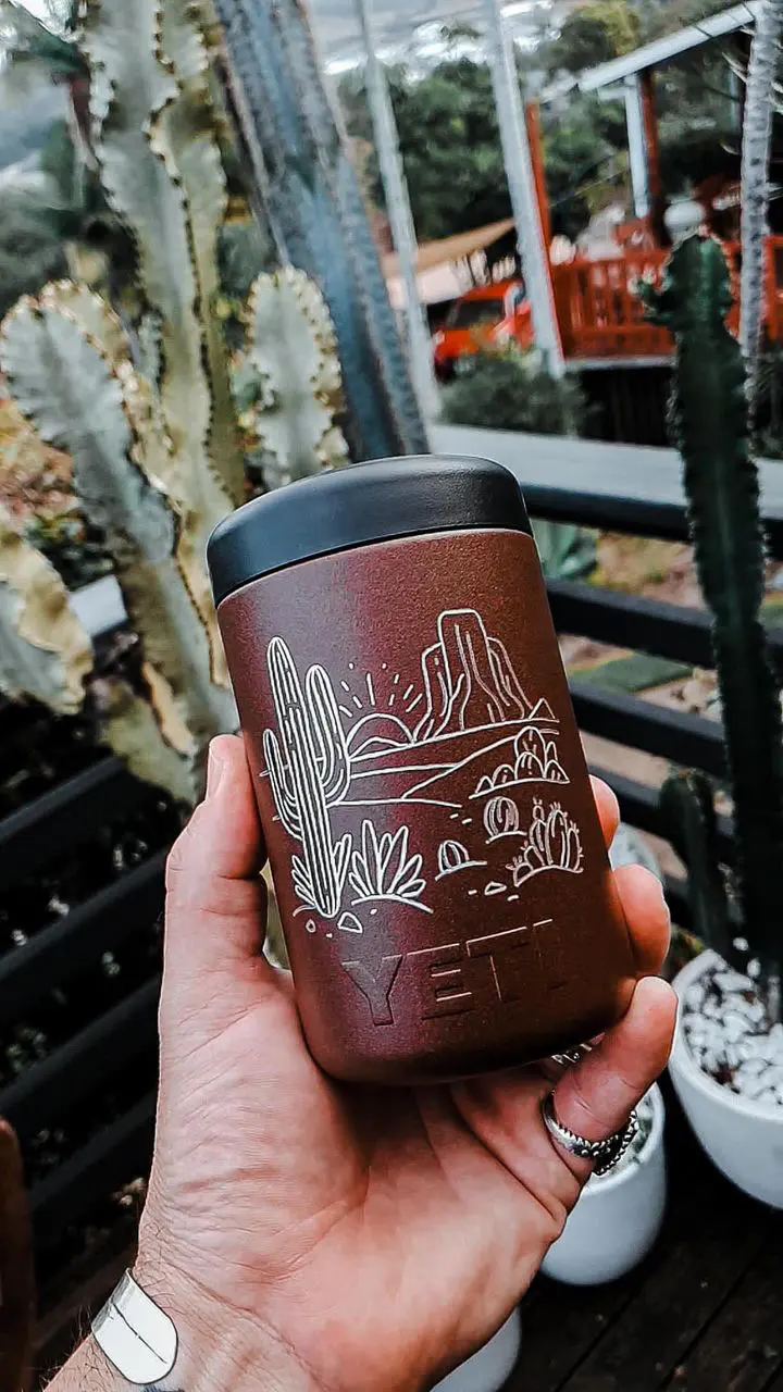 Yeti engraving desert design