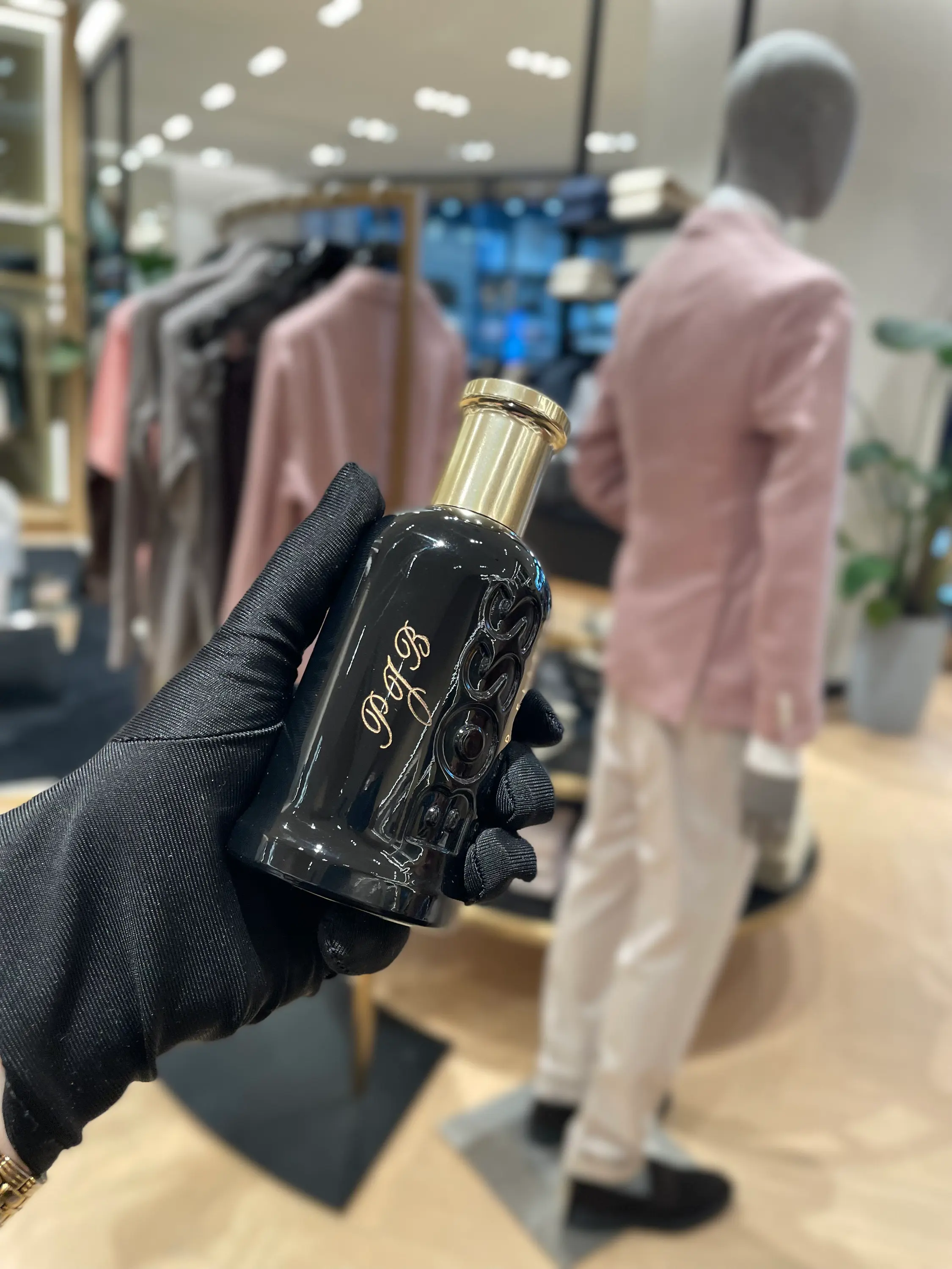 HUGO BOSS fragrance engraving at Pacific Fair for Father's Day